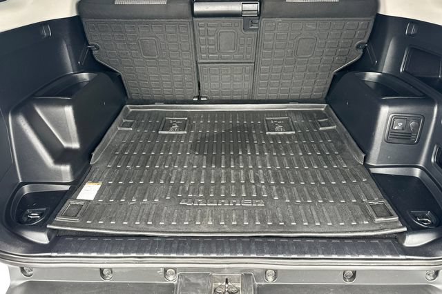 Certified 2024 Toyota 4Runner SR5 AWD/4WD image 19