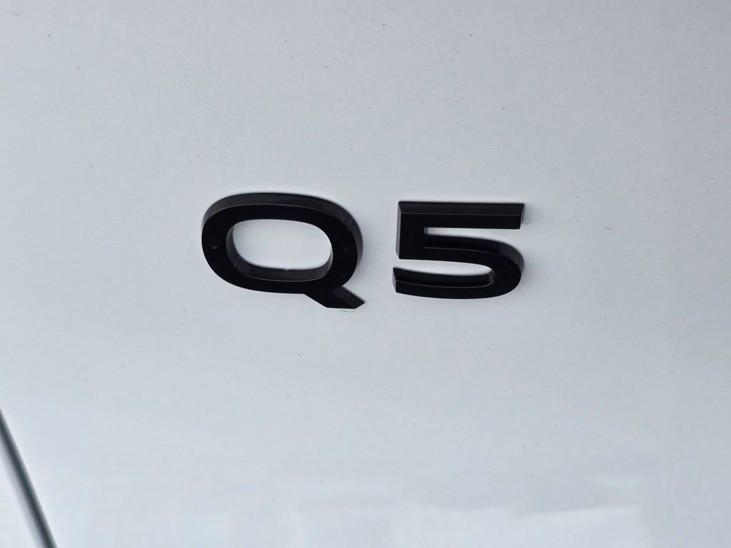 Used 2025 Audi Q5 Premium Plus AWD/4WD image 30