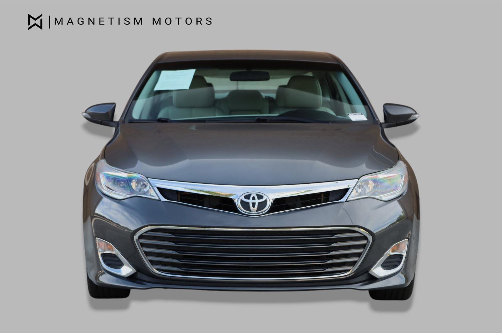 Used 2013 Toyota Avalon XLE FWD image 6
