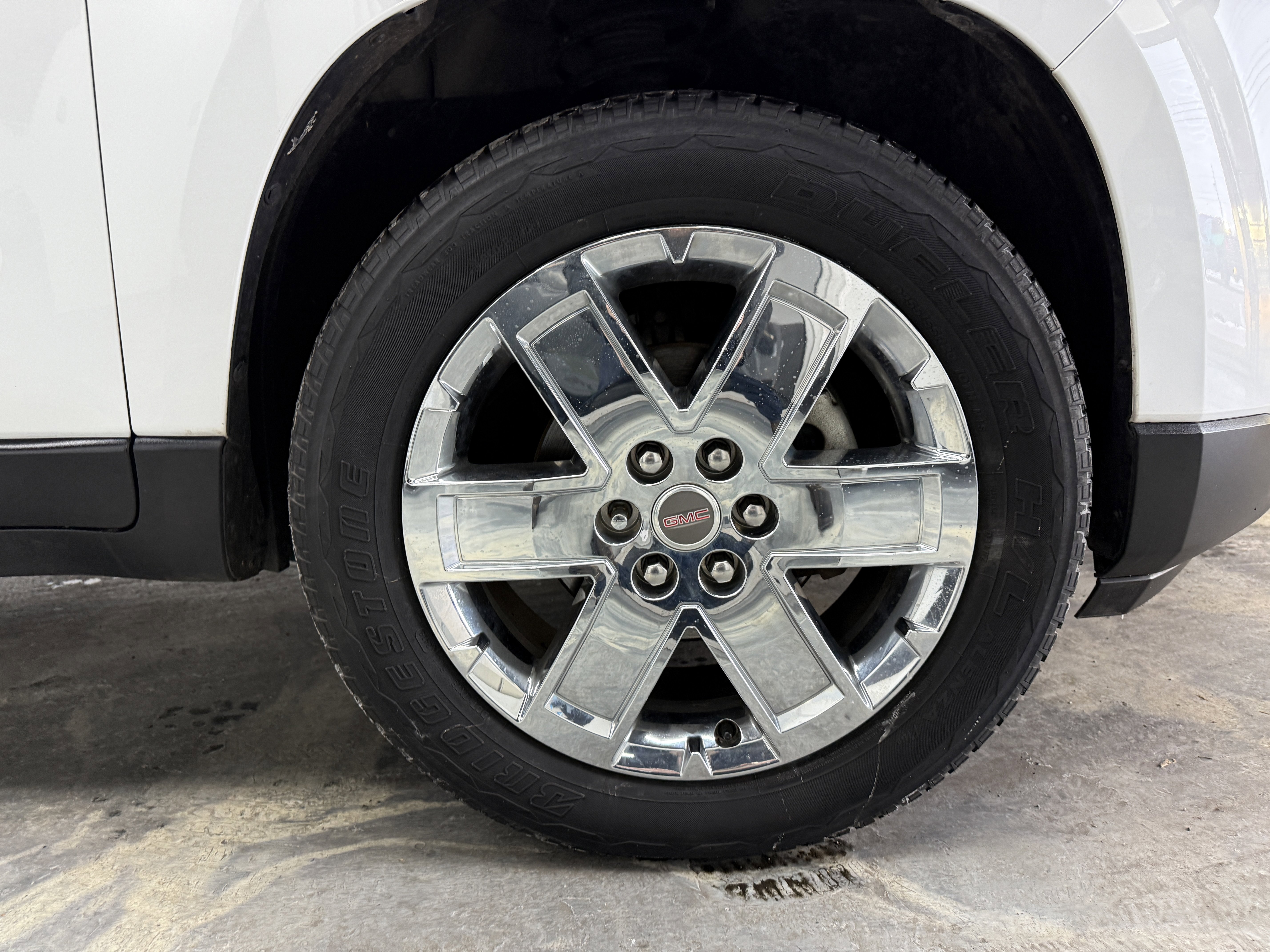 Used 2017 GMC Acadia Limited SLT image 31