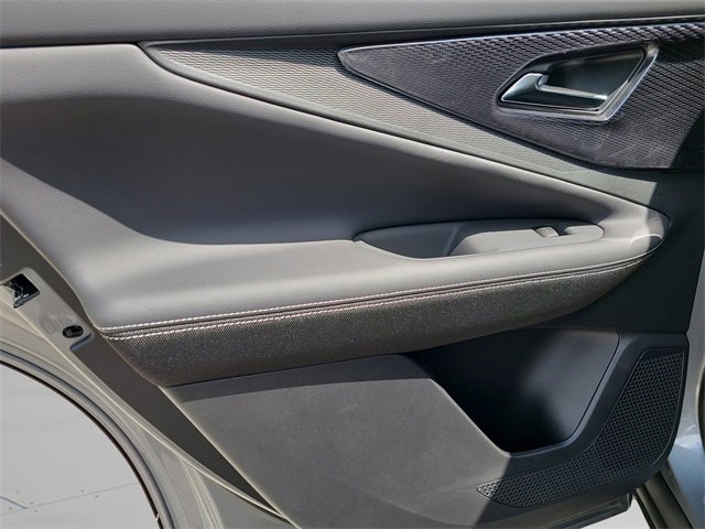 New 2025 Chevrolet Blazer EV LT image 17