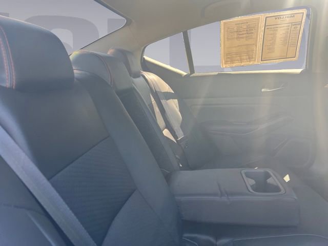 Used 2024 Nissan Altima 2.5 SR AWD/4WD image 18