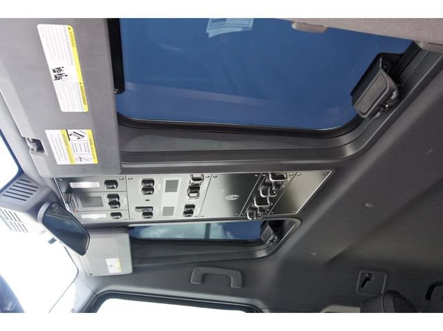 Used 2025 INEOS Grenadier AWD/4WD image 26