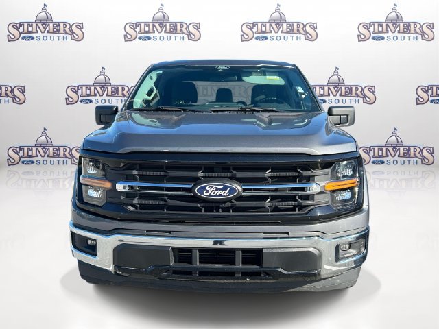 Used 2025 Ford F150 XLT w/ Equipment Group 301A Standard RWD image 2