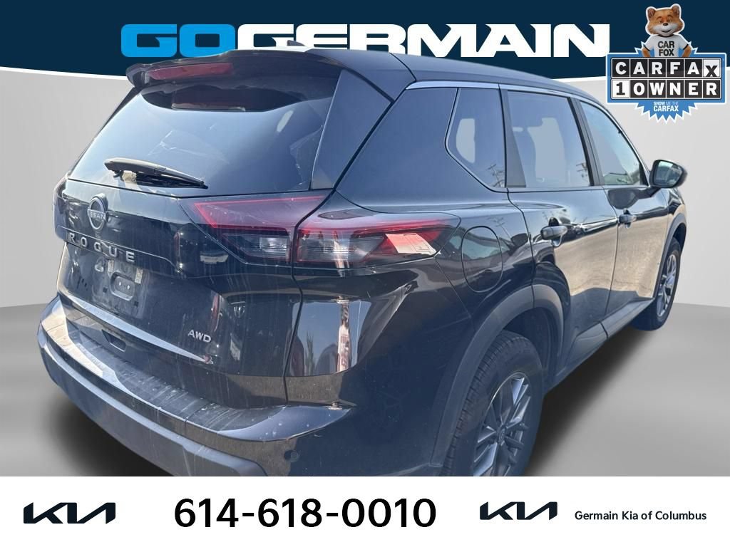 Used 2025 Nissan Rogue S AWD/4WD image 4