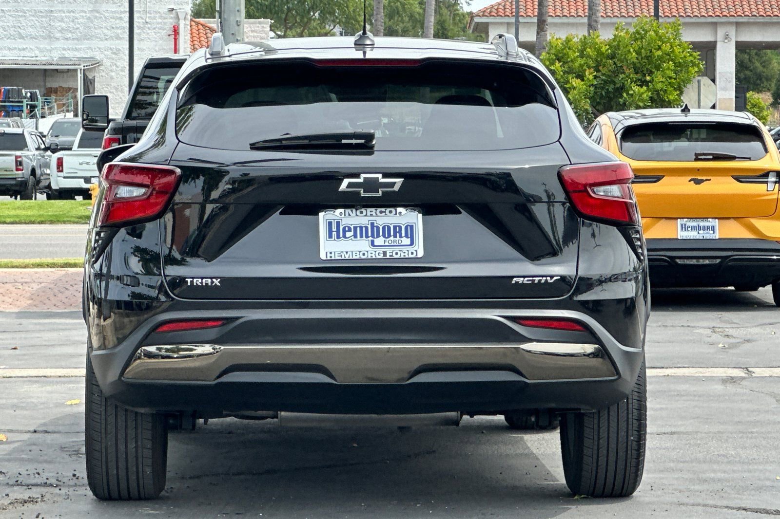 Used 2024 Chevrolet Trax ACTIV w/ Sunroof Package image 5