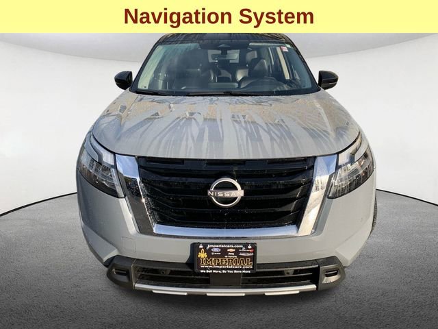 Used 2023 Nissan Pathfinder SL w/ SL Premium Package image 4