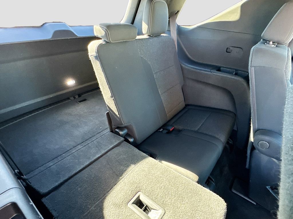 Used 2024 Chevrolet Traverse LT image 26