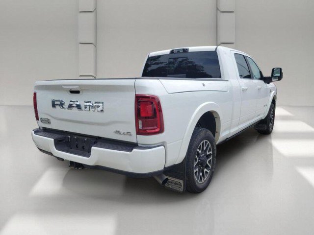 Used 2025 RAM 2500 Limited AWD/4WD image 5