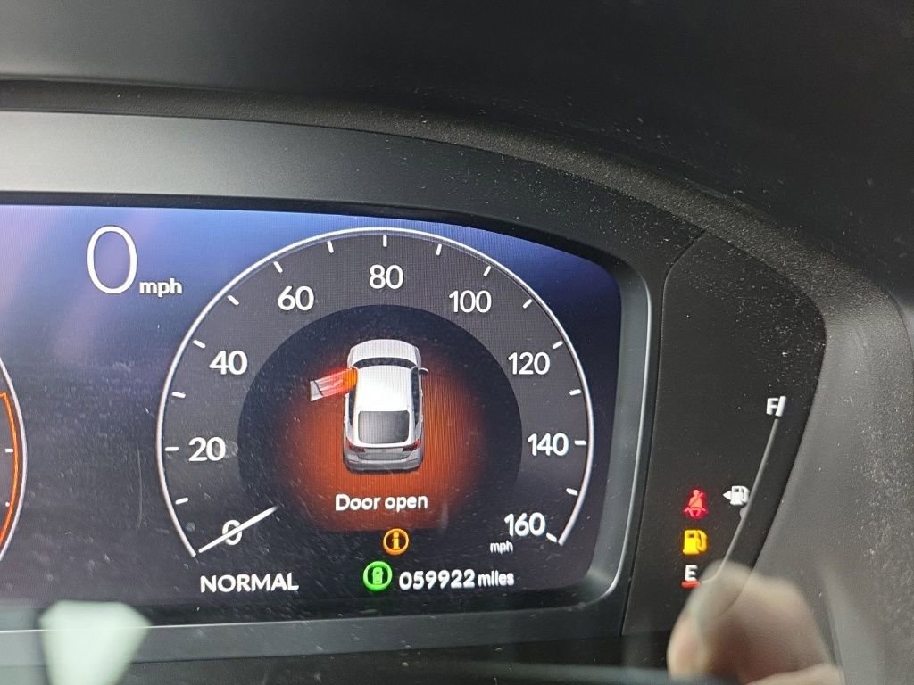 Used 2022 Honda Civic Sport Touring image 14