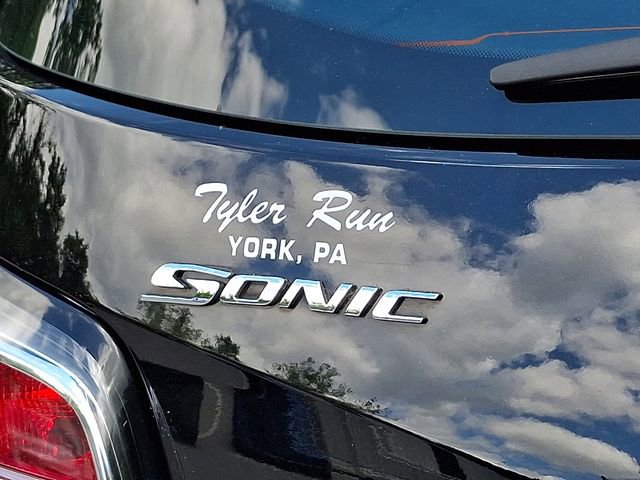 Used 2020 Chevrolet Sonic LT w/ Convenience Package FWD image 31