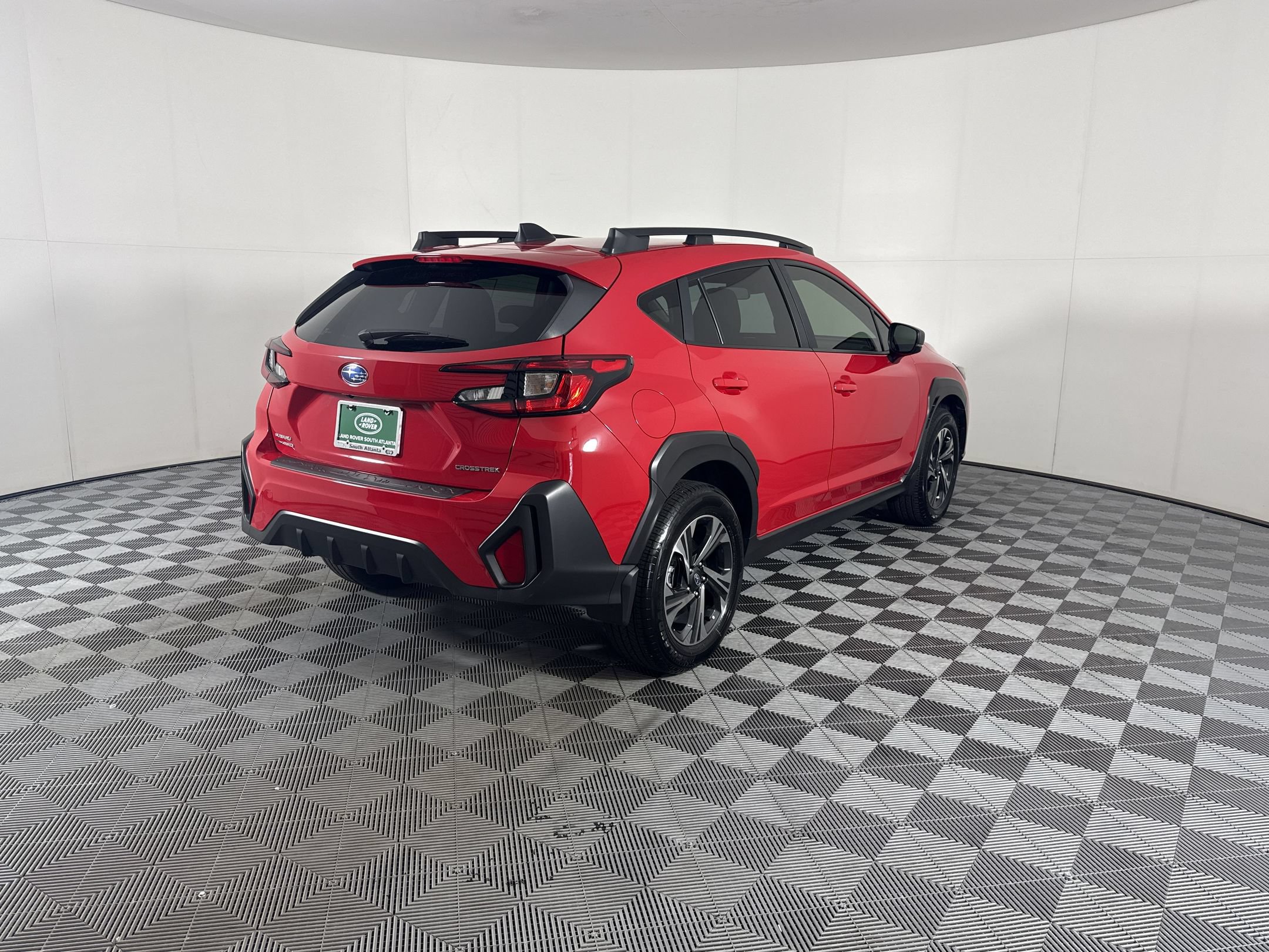 Used 2024 Subaru Crosstrek 2.0i Premium AWD/4WD image 9