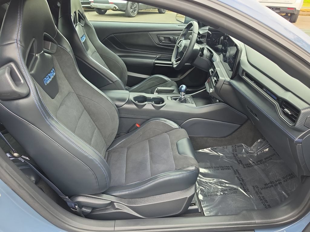 Used 2025 Ford Mustang Dark Horse RWD image 29