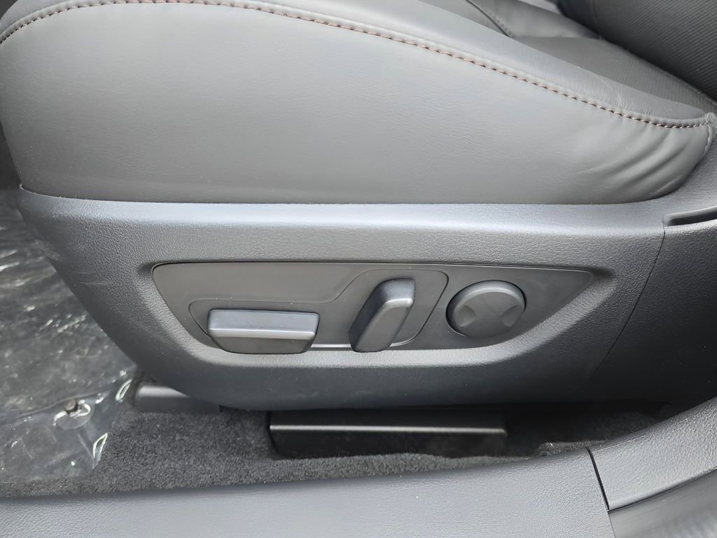 New 2026 MAZDA CX-30 2.5 Turbo w/ Premium Plus Pkg image 16