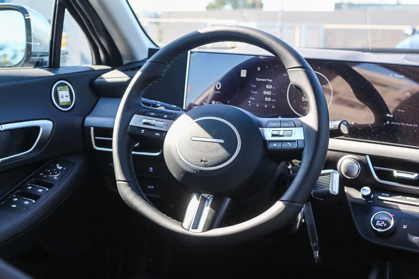 Used 2025 Hyundai Sonata SEL FWD image 21