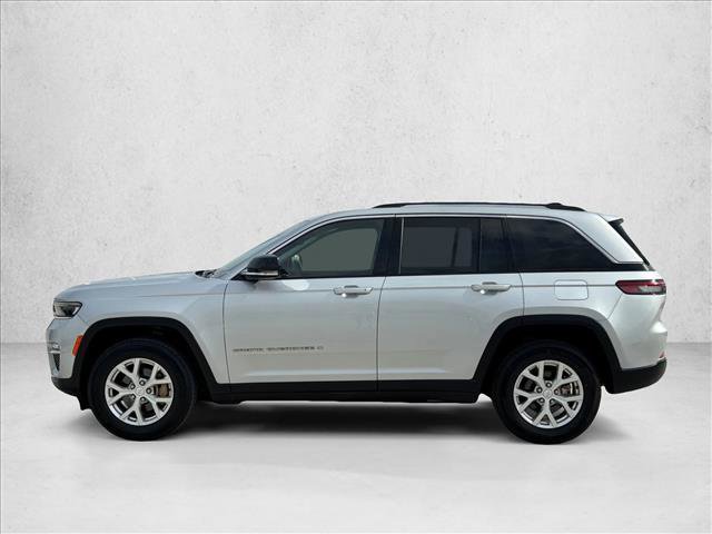 Used 2023 Jeep Grand Cherokee Limited image 9