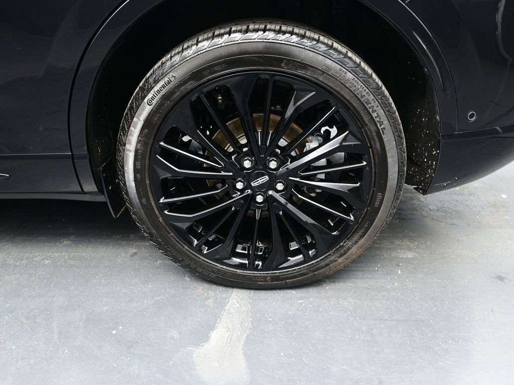 Used 2023 Lincoln Corsair Reserve w/ Equipment Group 202A image 10