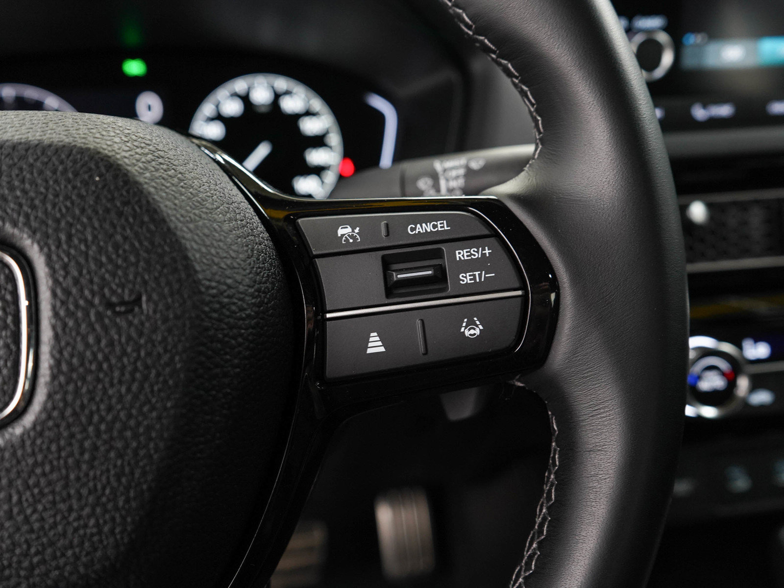 Used 2025 Honda Civic Sport image 23
