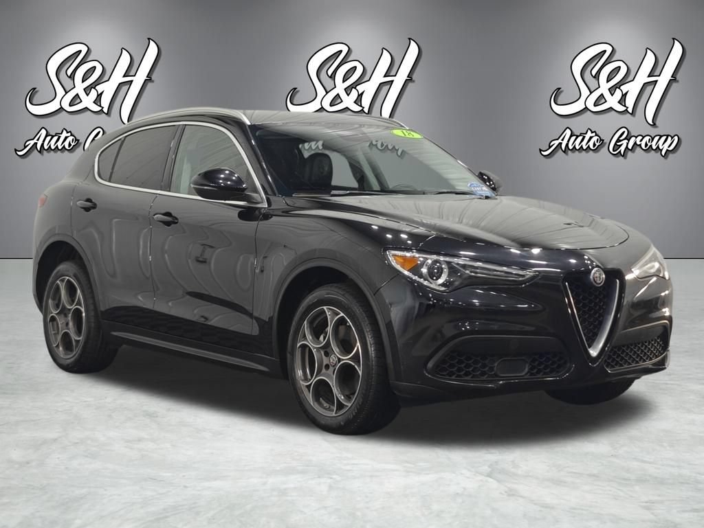 Used 2018 Alfa Romeo Stelvio AWD w/ Cold Weather Package image 2