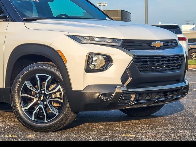 Certified 2023 Chevrolet TrailBlazer ACTIV AWD/4WD image 3