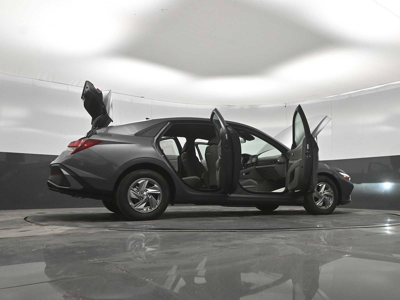 New 2026 Hyundai Elantra SE FWD image 44
