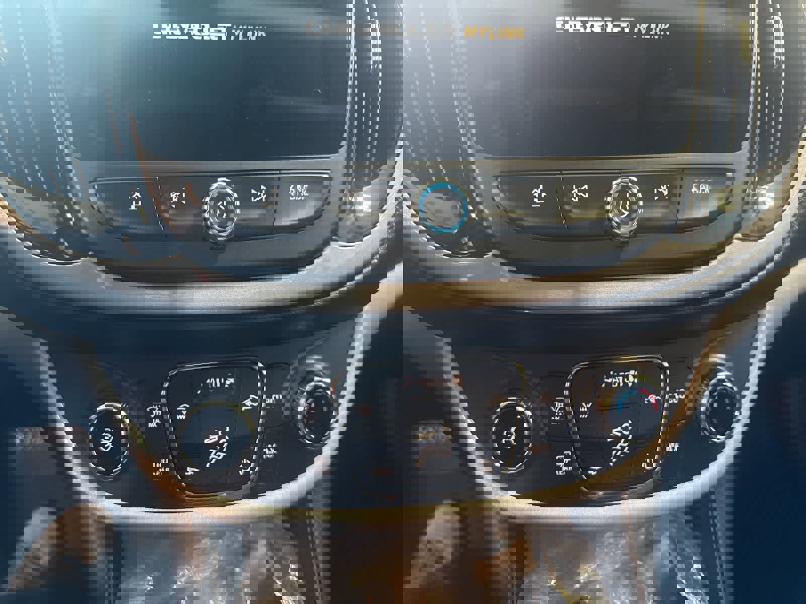 Used 2017 Chevrolet Volt LT image 23