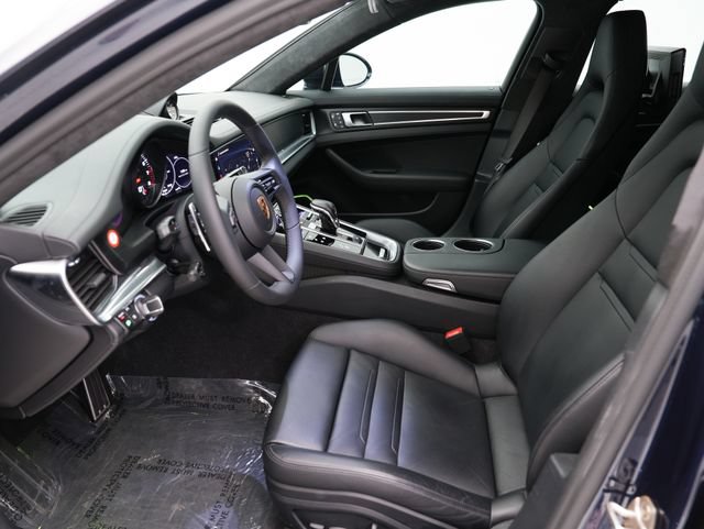 Certified 2023 Porsche Panamera GTS AWD/4WD image 5
