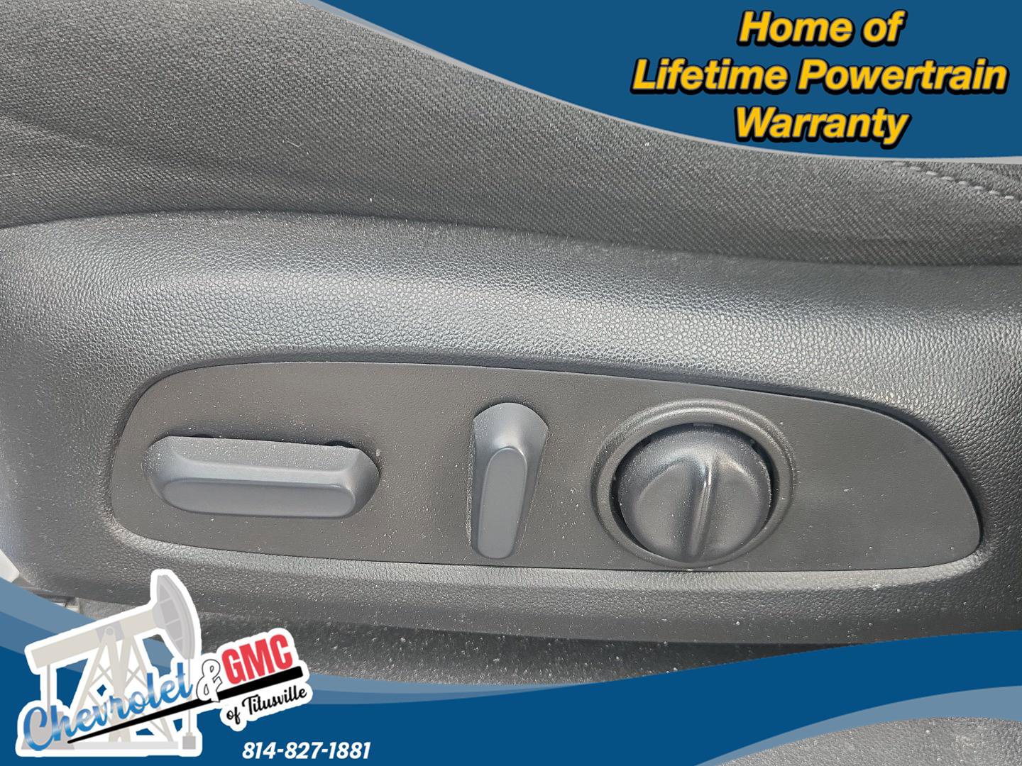 Used 2023 Chevrolet Traverse LT AWD/4WD image 25