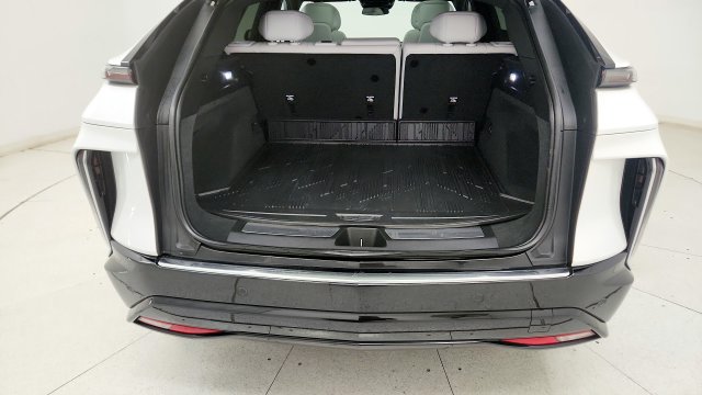 Used 2025 Cadillac Lyriq Luxury w/ LPO, Floor Liner Package RWD image 29