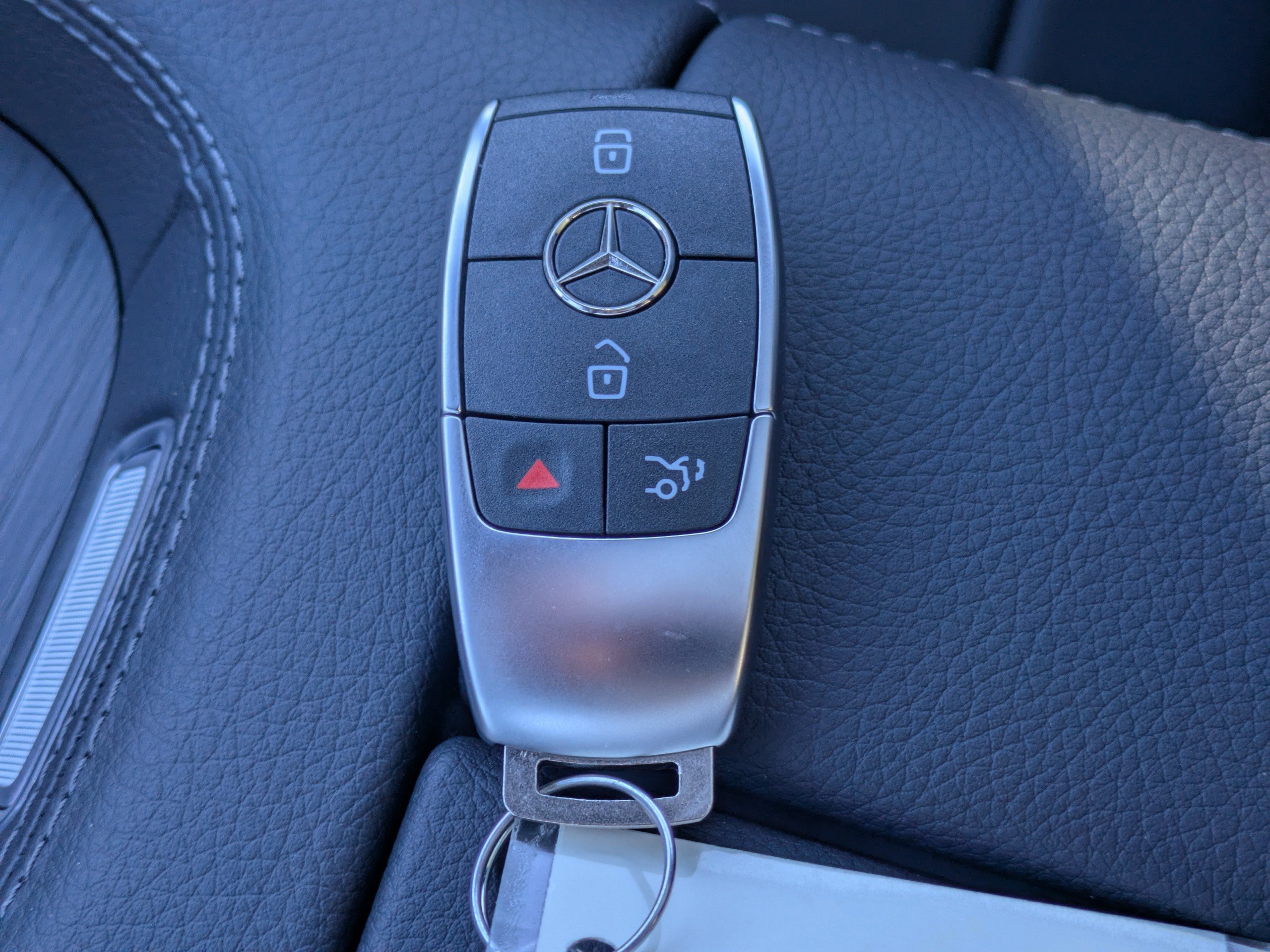 New 2026 Mercedes-Benz GLE 450 4MATIC image 32