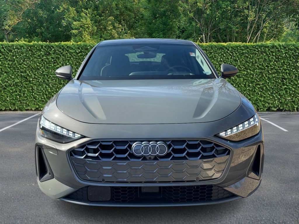 Used 2025 Audi A5 2.0T Premium Plus w/ Premium Plus image 7