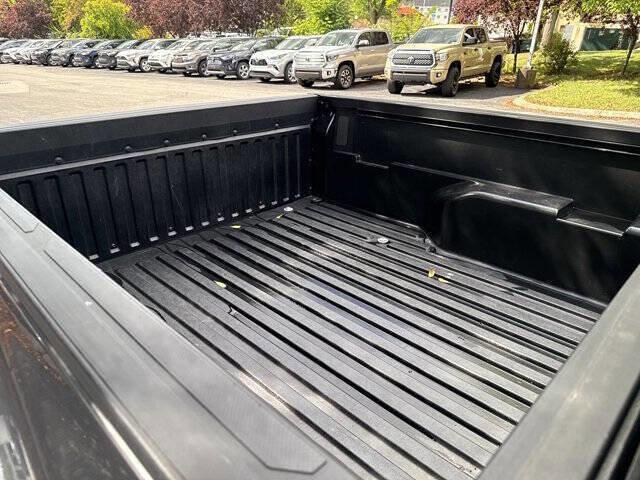 Used 2022 Toyota Tacoma SR5 image 6