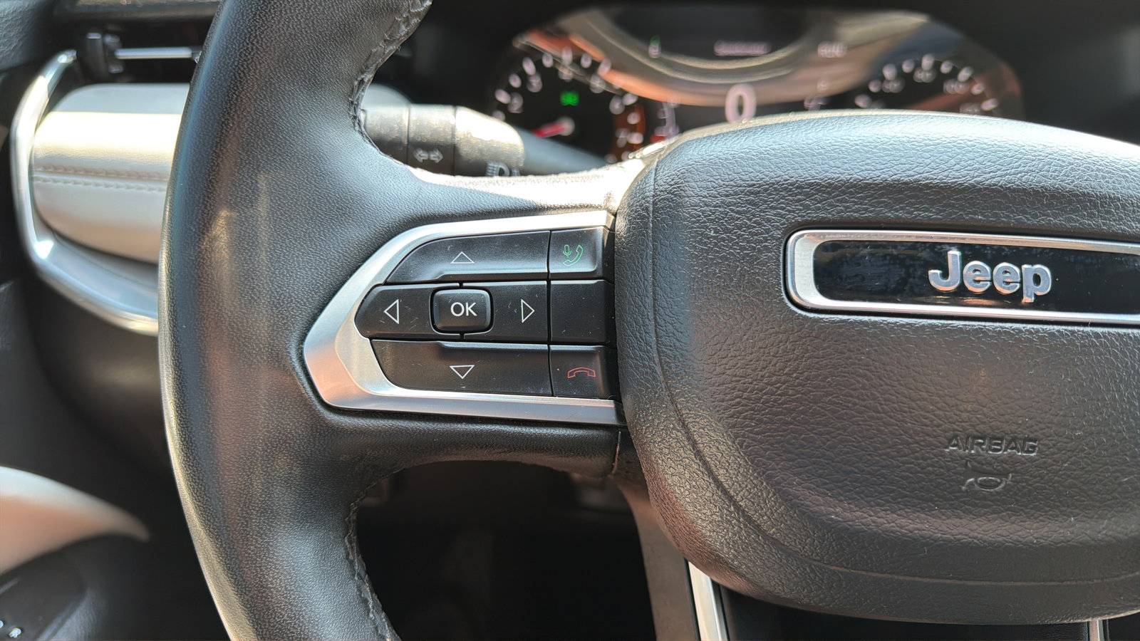 Used 2023 Jeep Compass Limited AWD/4WD image 18