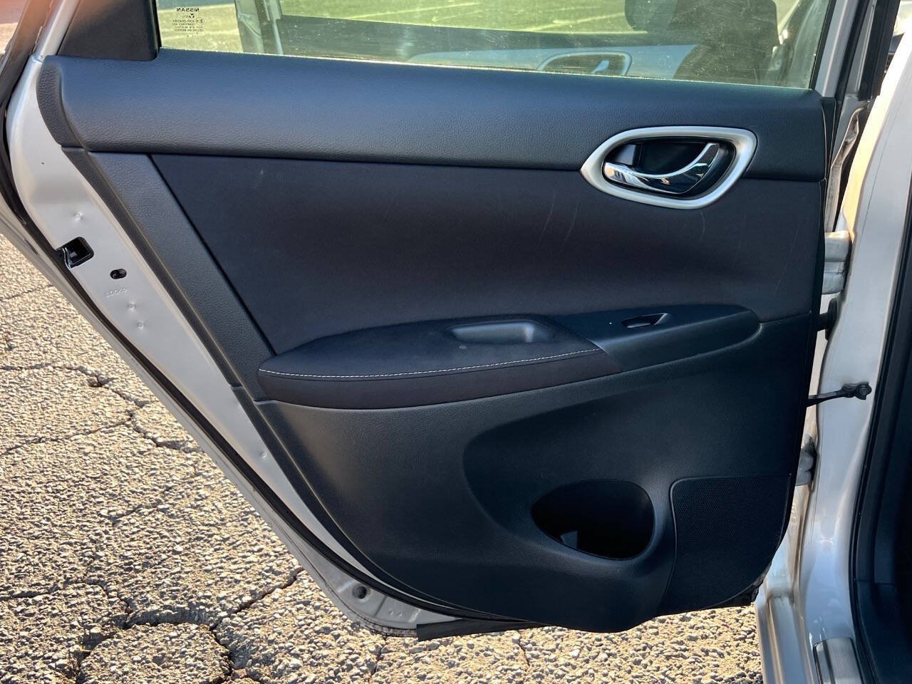 Used 2014 Nissan Sentra SV w/ SV Driver Package FWD image 8
