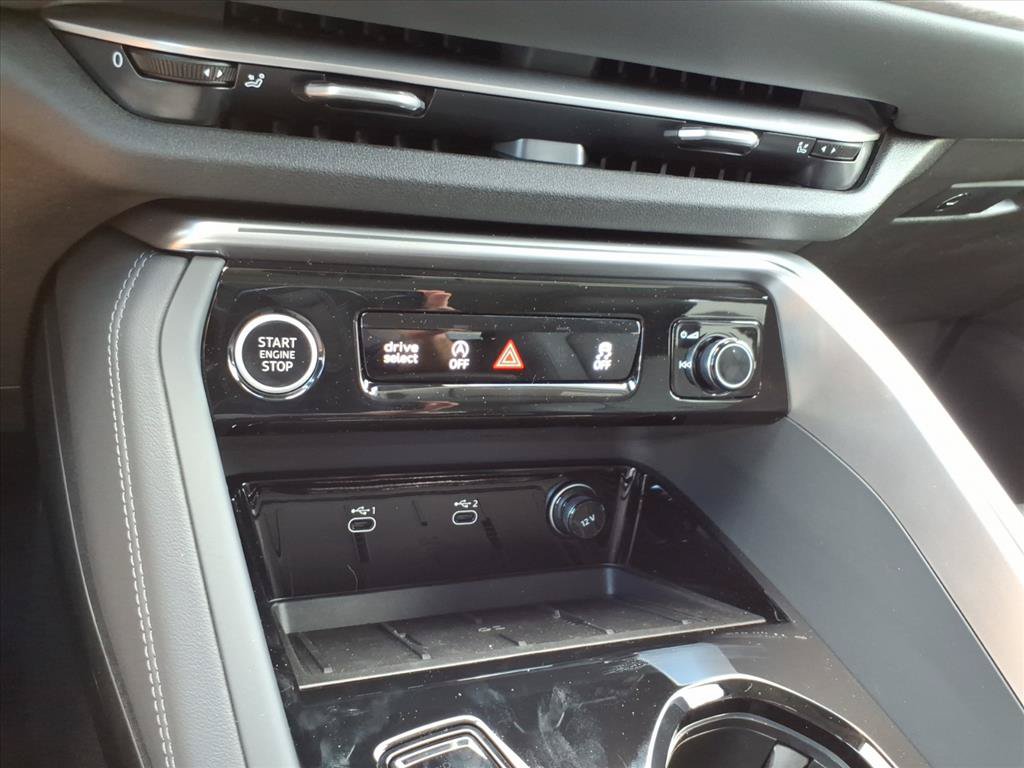 New 2026 Audi Q5 Premium AWD/4WD image 18