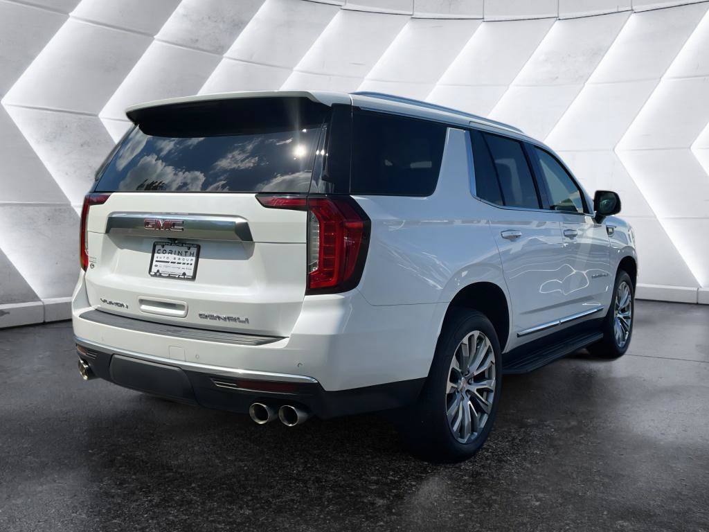 Used 2024 GMC Yukon Denali AWD/4WD image 7