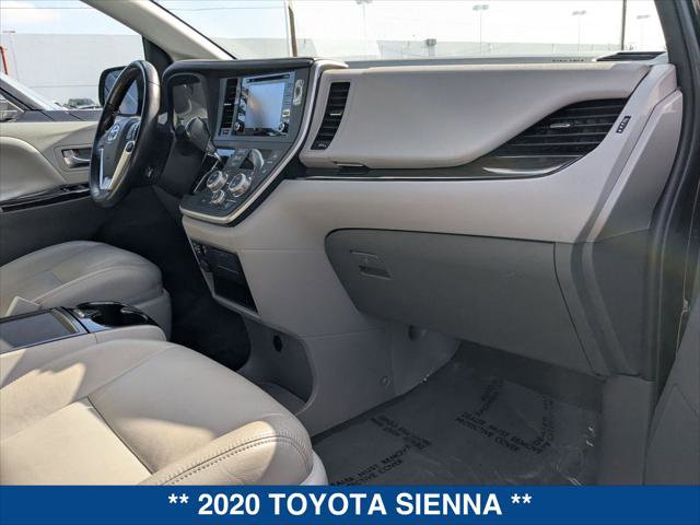 Used 2020 Toyota Sienna XLE w/ XLE Navigation Package FWD image 23