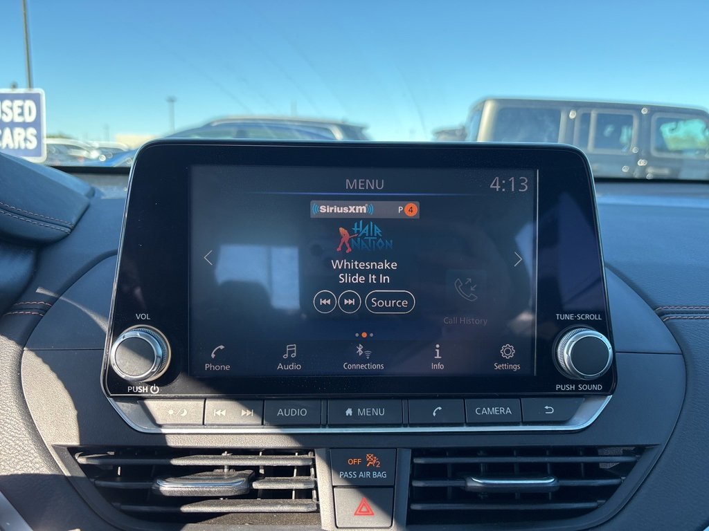 Used 2021 Nissan Altima 2.5 SR w/ SR Premium Package image 9