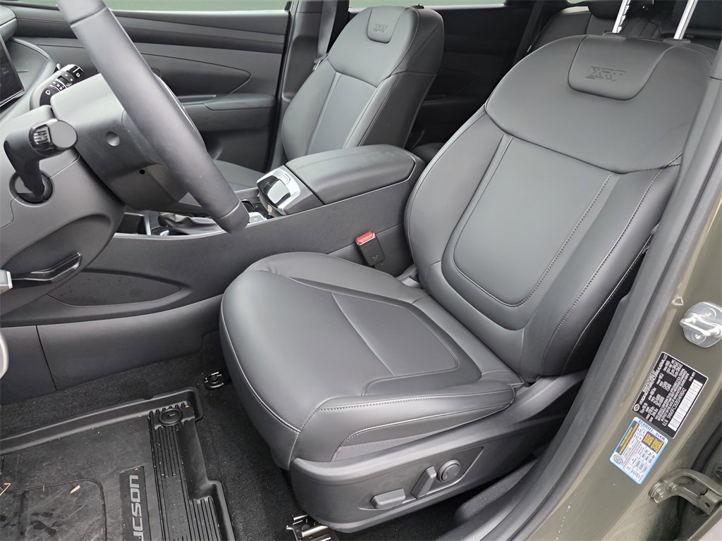 New 2025 Hyundai Tucson XRT image 13