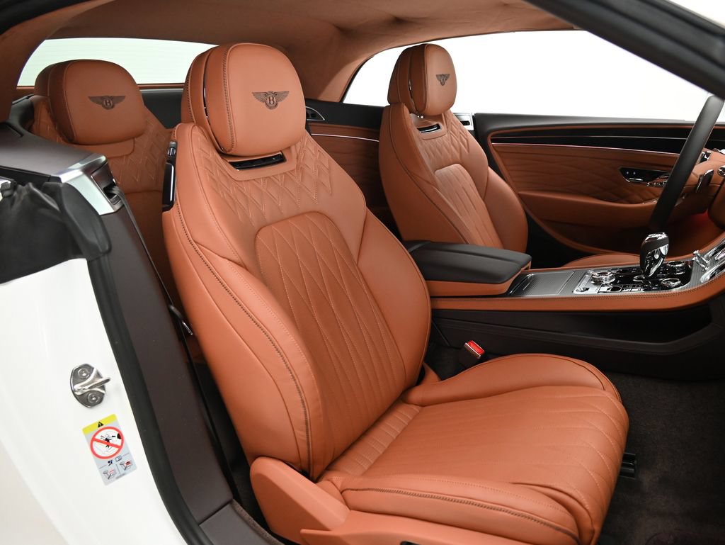 Used 2024 Bentley Continental GT V8 AWD/4WD image 12
