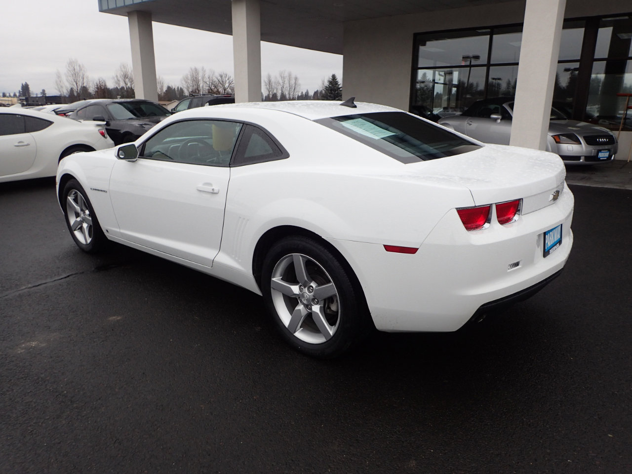 Used 2010 Chevrolet Camaro LT w/ Interior Accent Trim Package RWD image 3