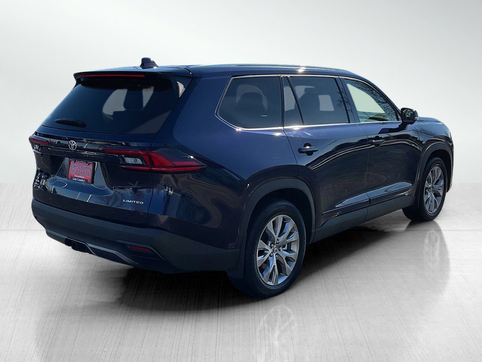 Used 2026 Toyota Grand Highlander Limited image 5