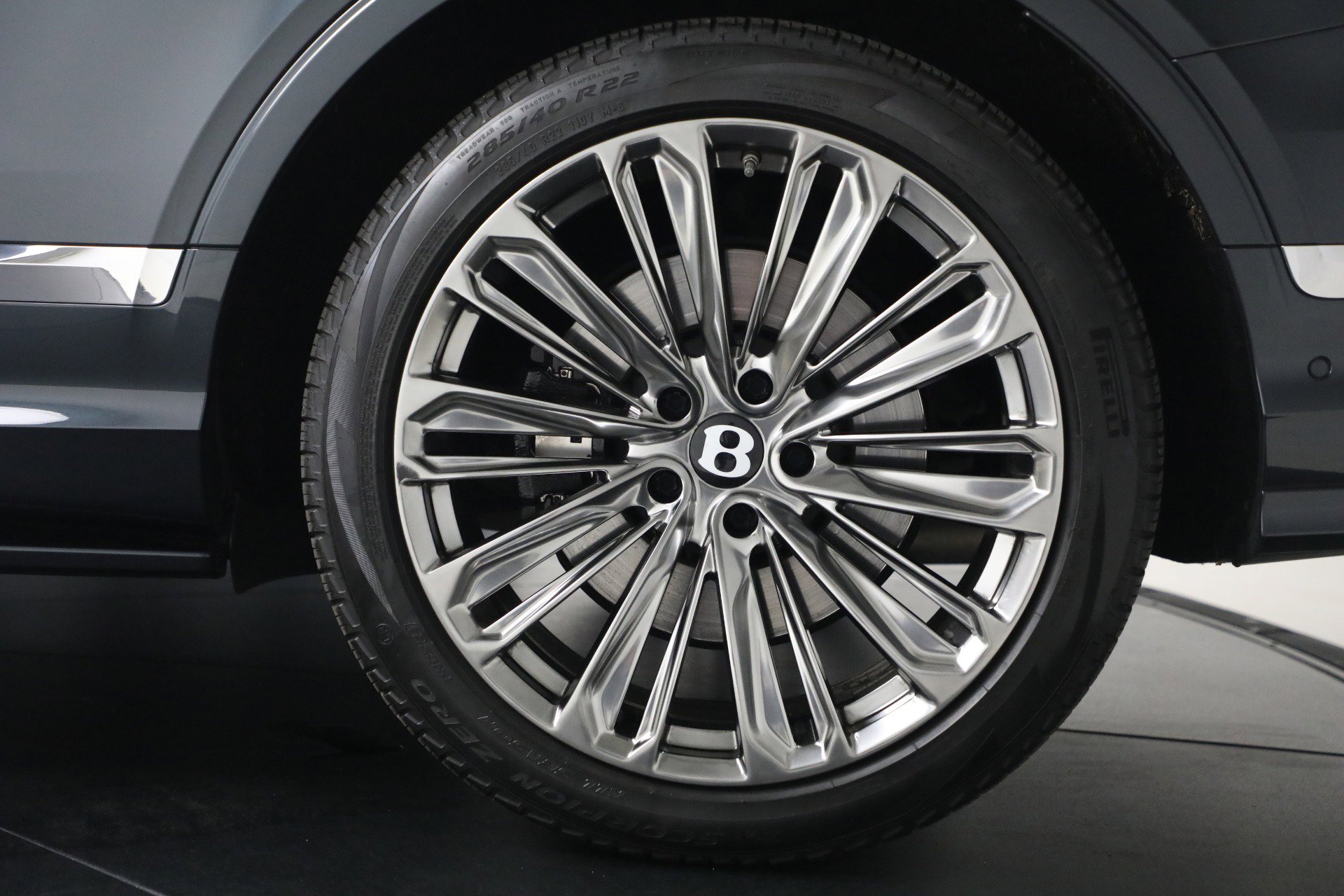 Certified 2021 Bentley Bentayga Speed image 17