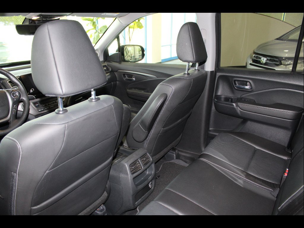 Used 2023 Honda Ridgeline RTL-E image 16