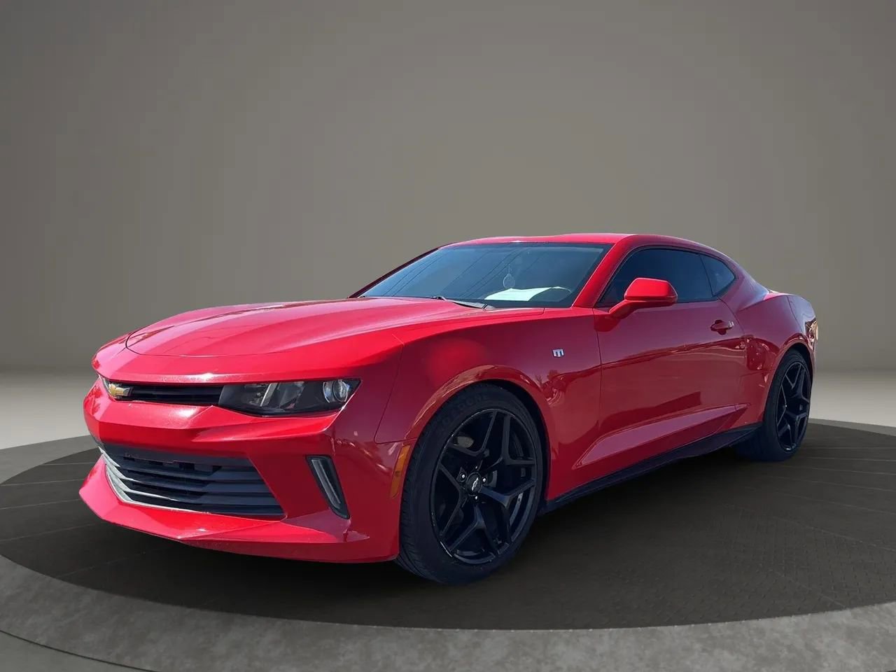 Used 2016 Chevrolet Camaro LT image 30
