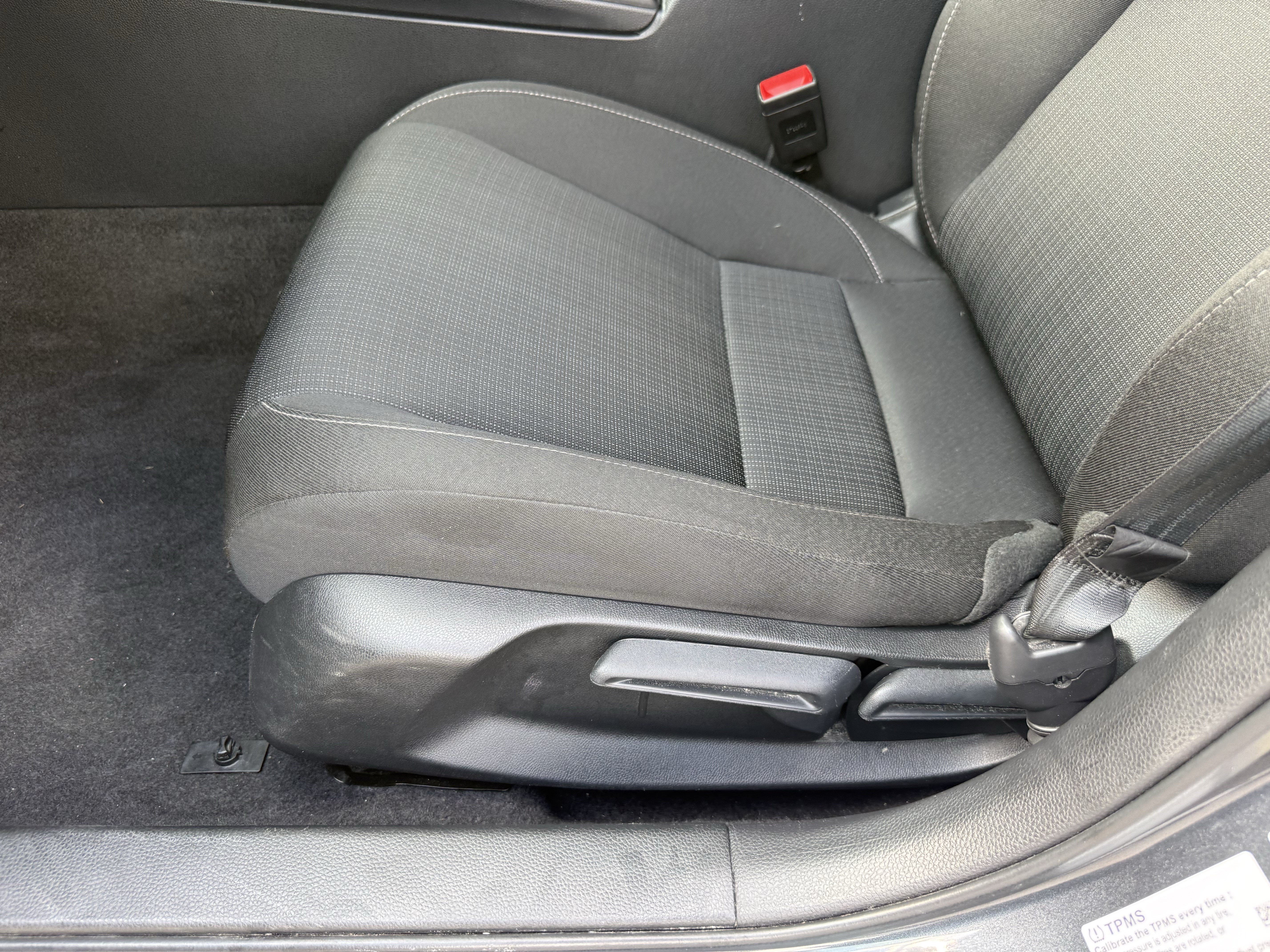 Used 2025 Honda Civic LX image 28