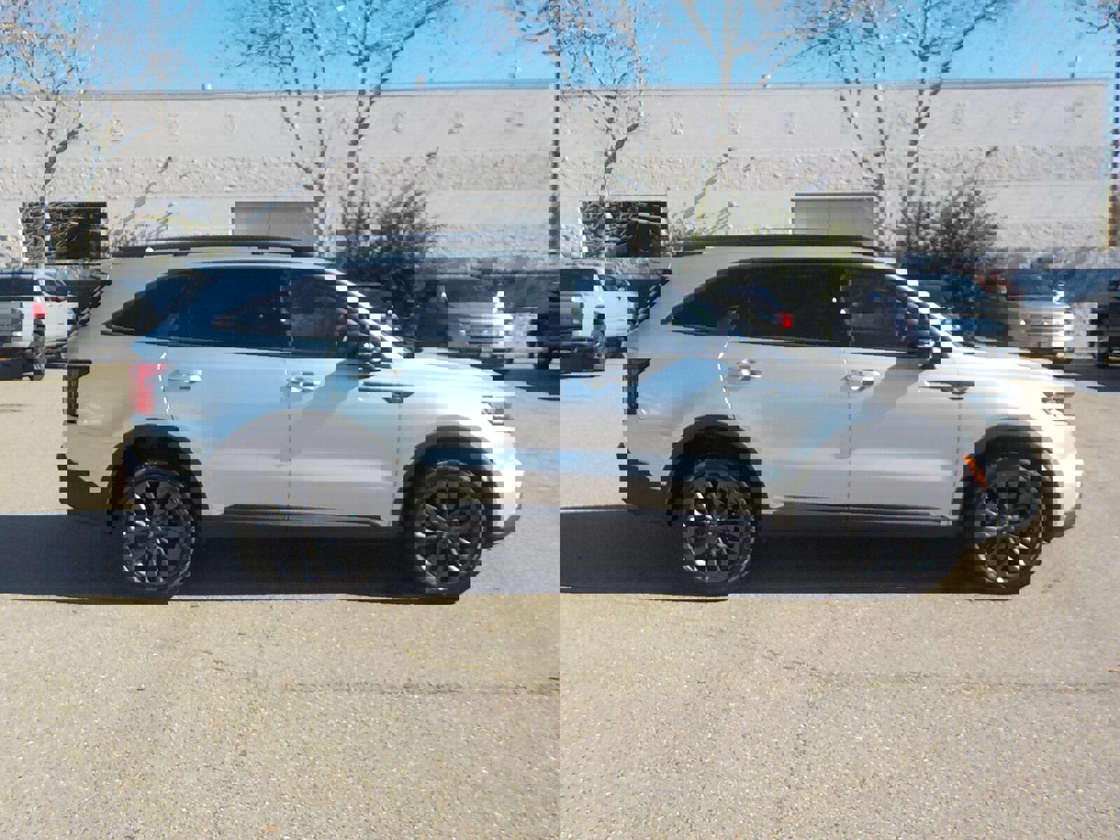 Used 2021 Kia Sorento EX w/ EX AWD X-Line Package image 4