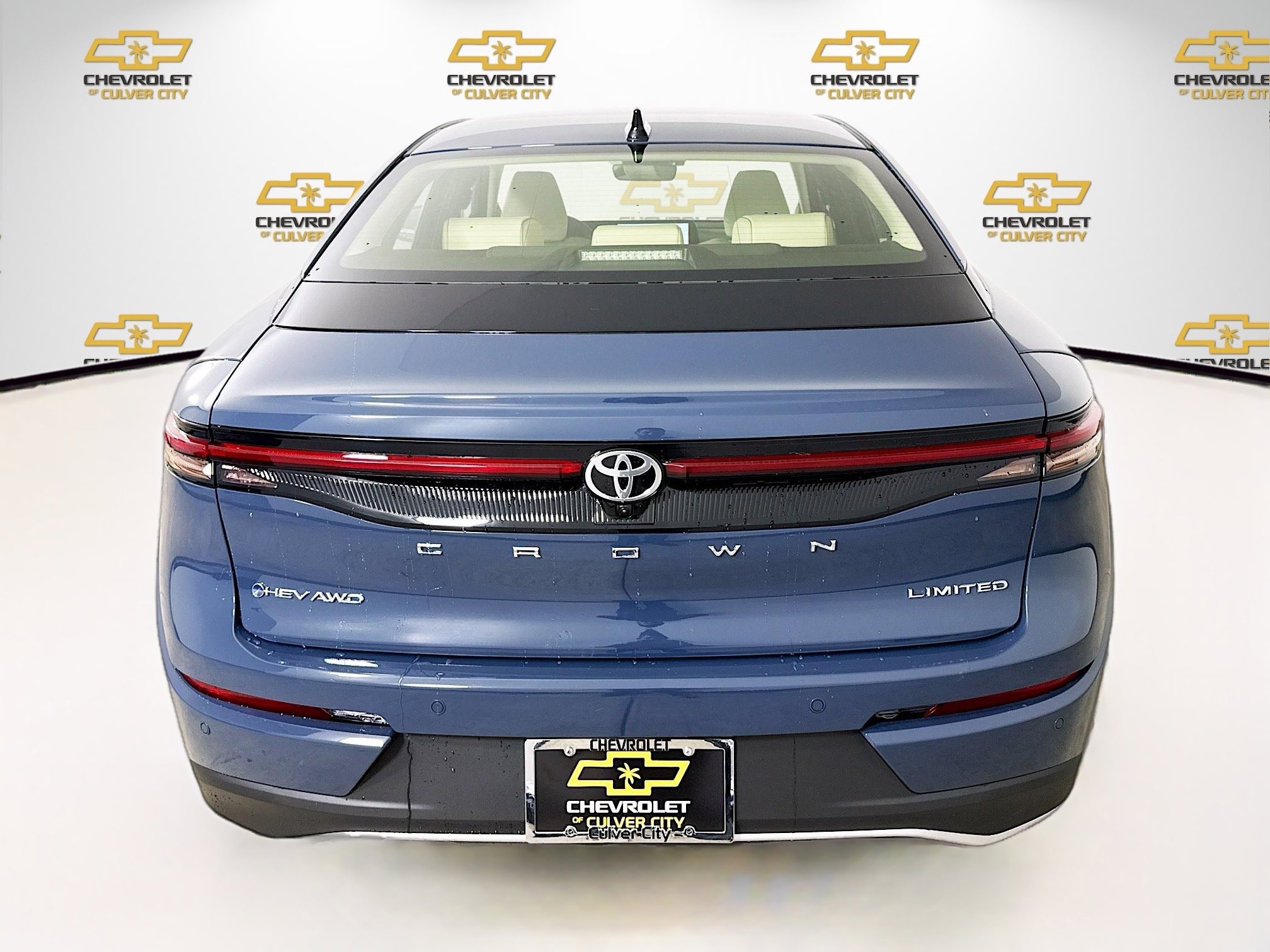 Used 2026 Toyota Crown Nightshade image 6