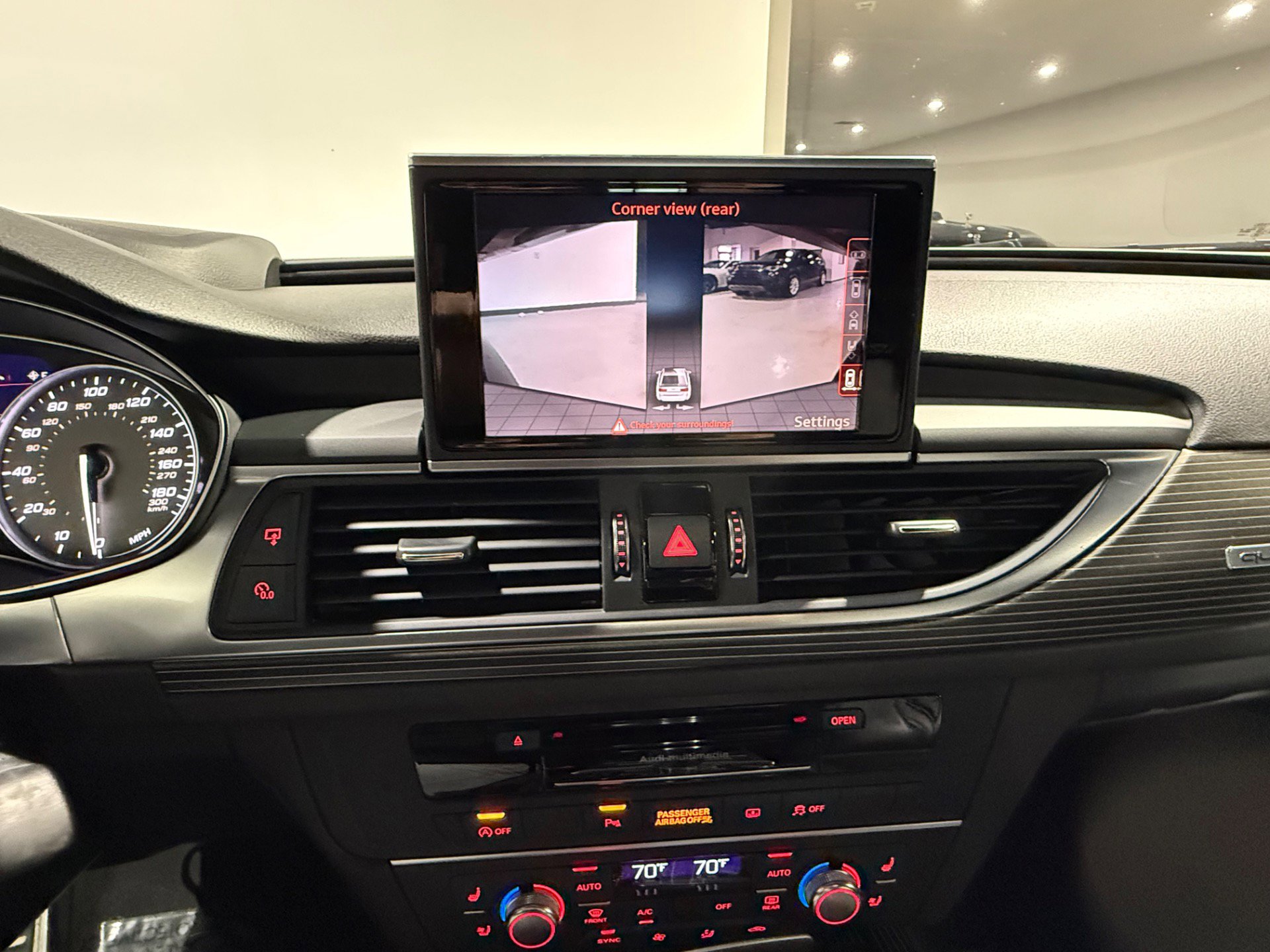 Used 2018 Audi S6 Prestige w/ Prestige Package image 37