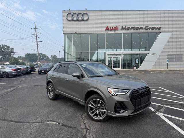 Used 2025 Audi Q3 2.0T Premium w/ Convenience Package